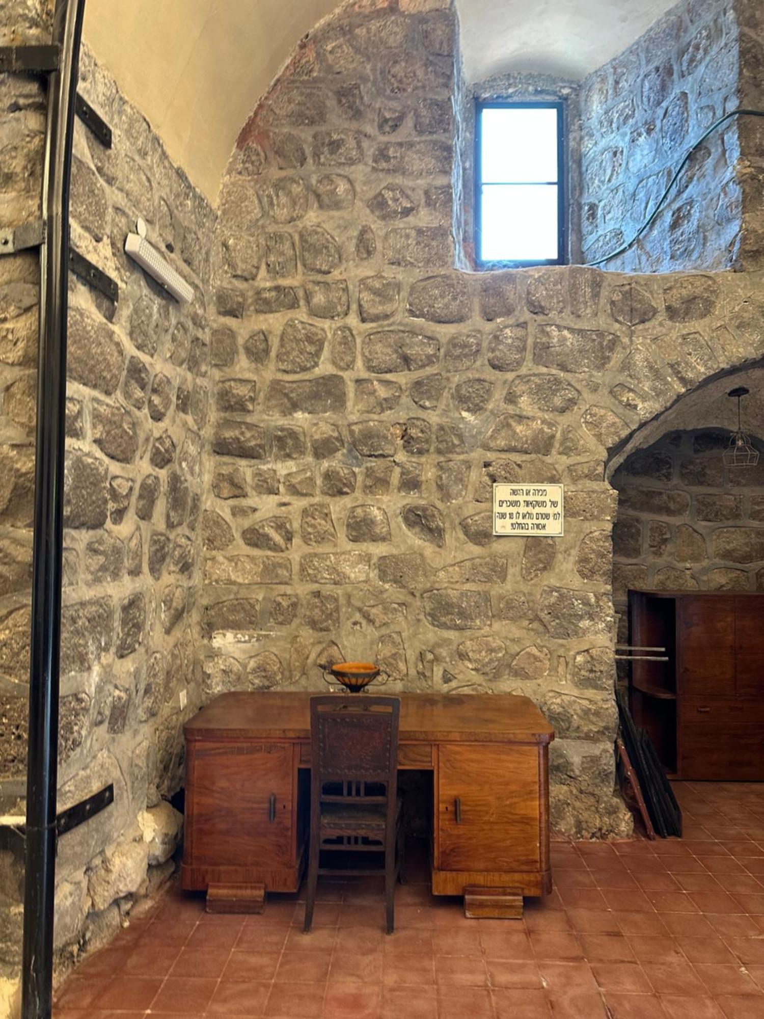 Dona Castle Hotel Тиберия Екстериор снимка