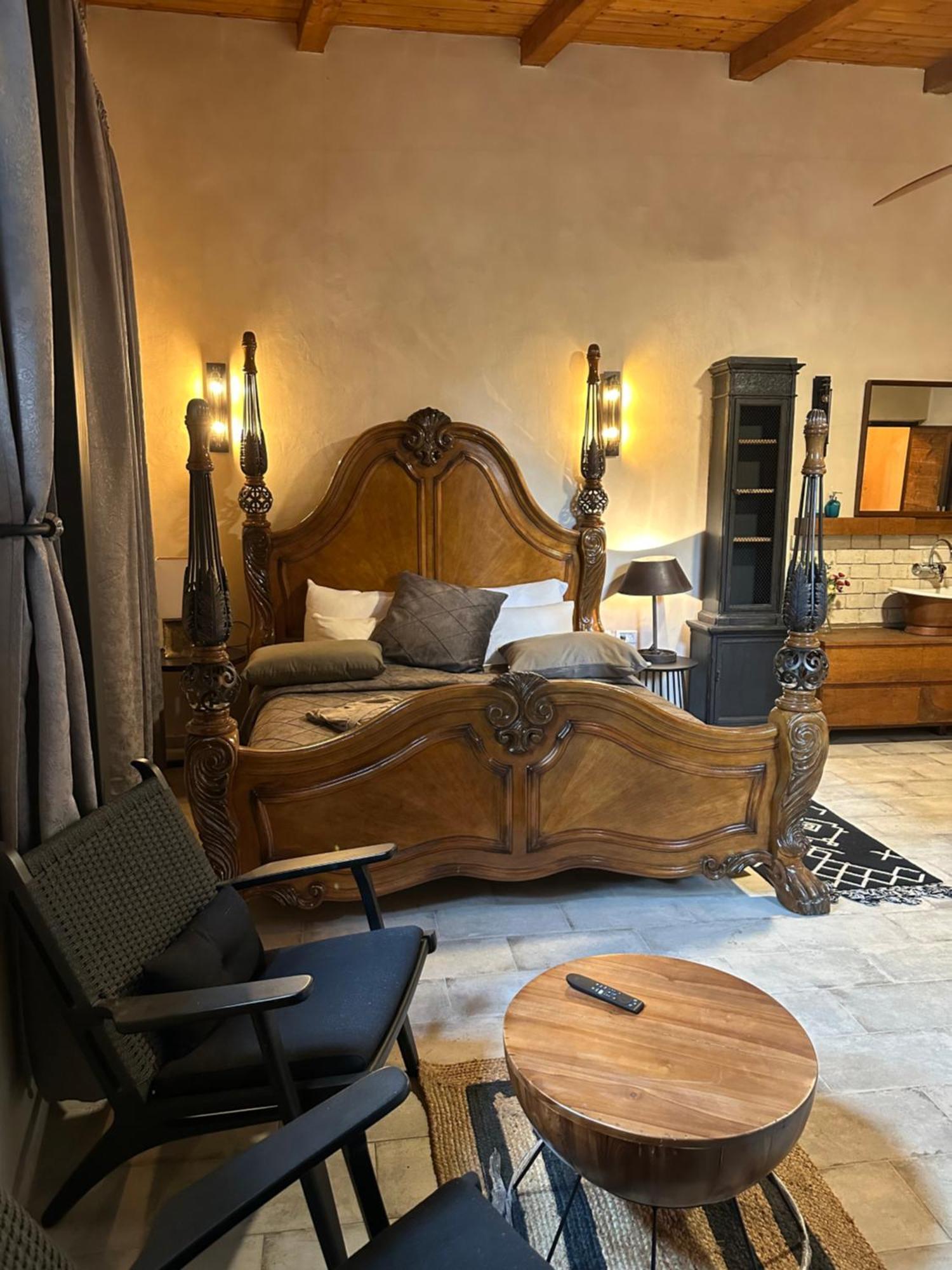 Dona Castle Hotel Тиберия Екстериор снимка