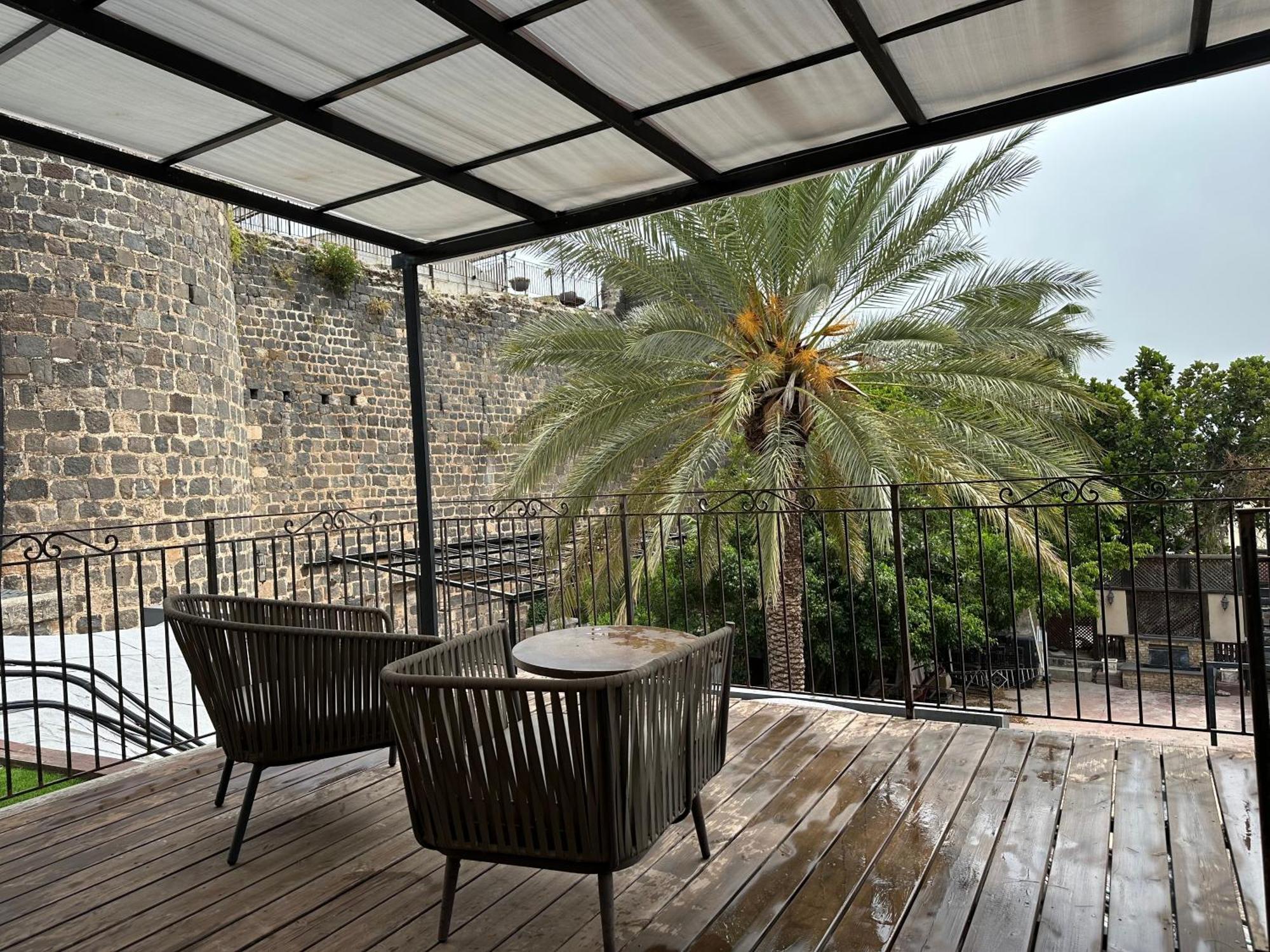 Dona Castle Hotel Тиберия Екстериор снимка